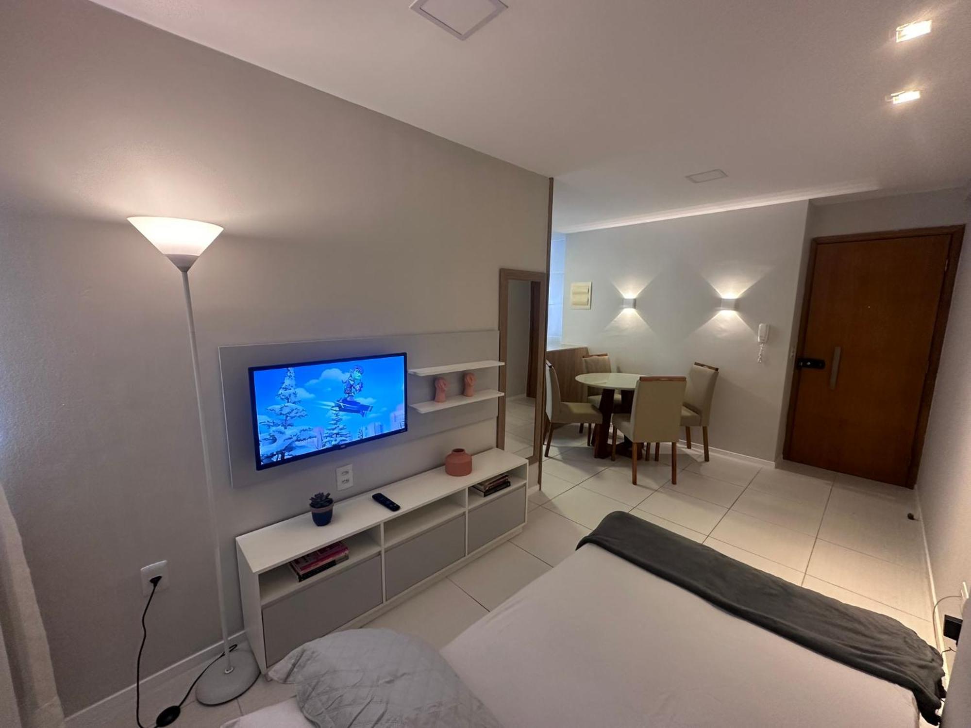 Apartment Flat - Boa Viagem Ate 5 Pessoas, Andar Alto Vista Mar, Piscina, Wifi 500mbps, *